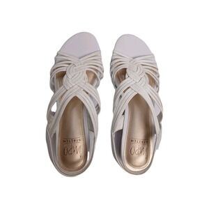 WHITE SANDALS STRETCH WEDGE HEELS Ryla Summer Wedding Size 8.5 M #1476